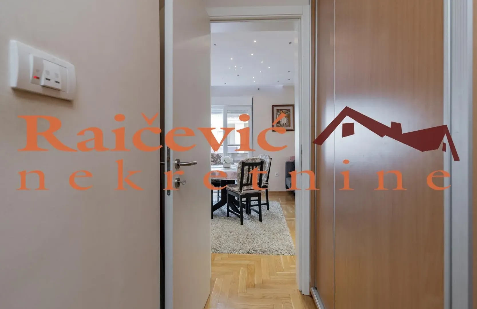 Prodaja, trosoban stan, 84m², Zemun Gornji Grad, Zemun Sve Podlokacije