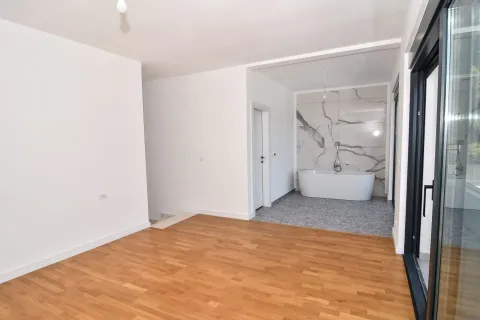 Sale, house, 184m², Budva, Crna Gora - image 12