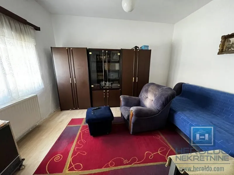 Prodaja, kuća, 228m², Centar, Jagodina