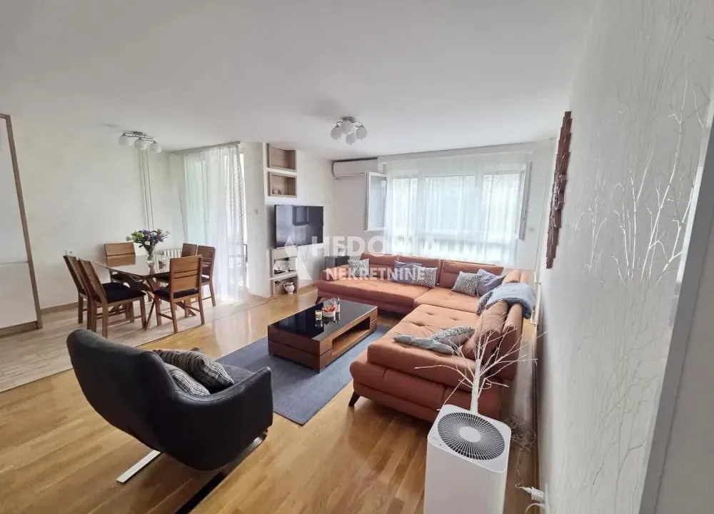 Izdavanje, trosoban stan, 85m², Novi Beograd Sve Podlokacije, Beograd