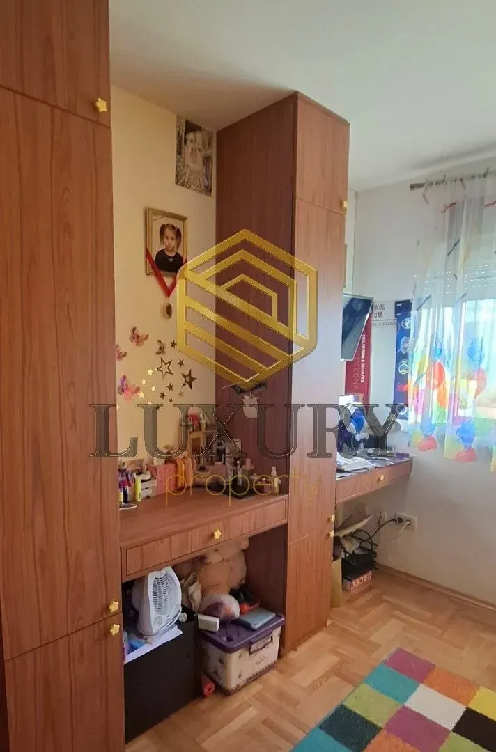 Prodaja, dvosoban stan, 67m², Stari Aerodrom, Podgorica