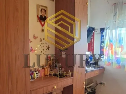 Prodaja, dvosoban stan, 67m², Stari Aerodrom, Podgorica - image 10