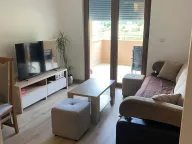 Izdavanje, dvosoban stan, 70m², Igalo, Herceg Novi