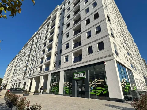 Stan in Tološka šuma