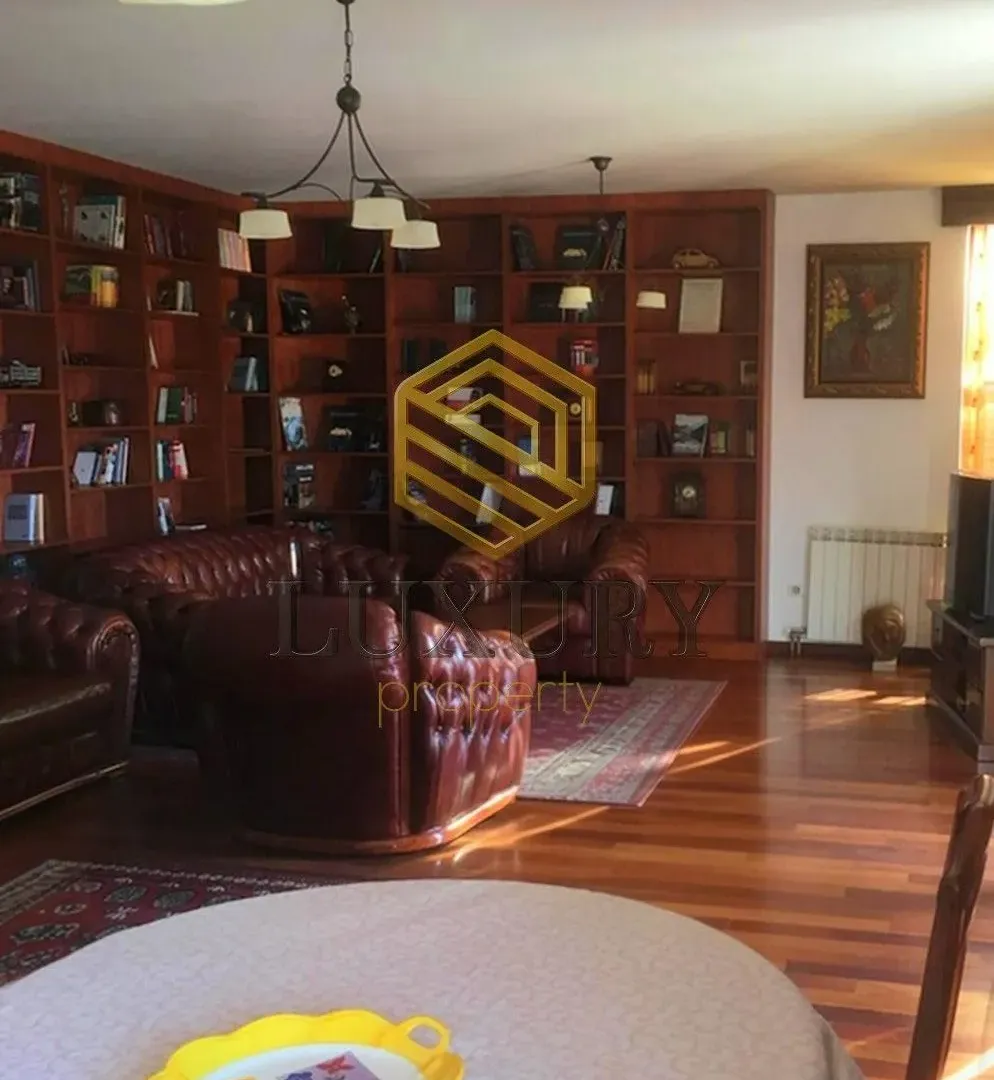 Sale, three bedroom apartment, 130m², Gorica C, Podgorica