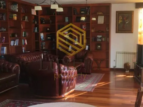 Sale, three bedroom apartment, 130m², Gorica C, Podgorica - image 9