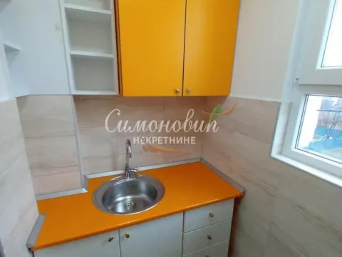 Izdavanje, četvorosoban stan, 85m², Miljakovac, Rakovica - image 11