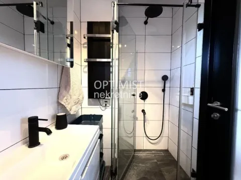 Izdavanje, dvosoban stan, 43m², Gundulićev Venac, Beograd - image 12