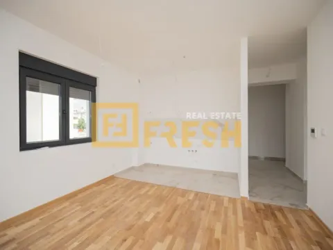 Prodaja, dvosoban stan, 64m², Centar, Podgorica - image 5