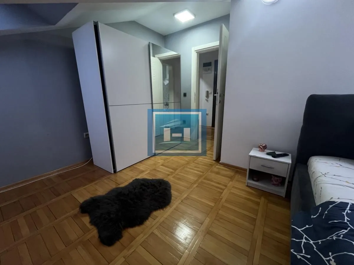 Prodaja, dvosoban stan, 60m², Vašarište, Jagodina