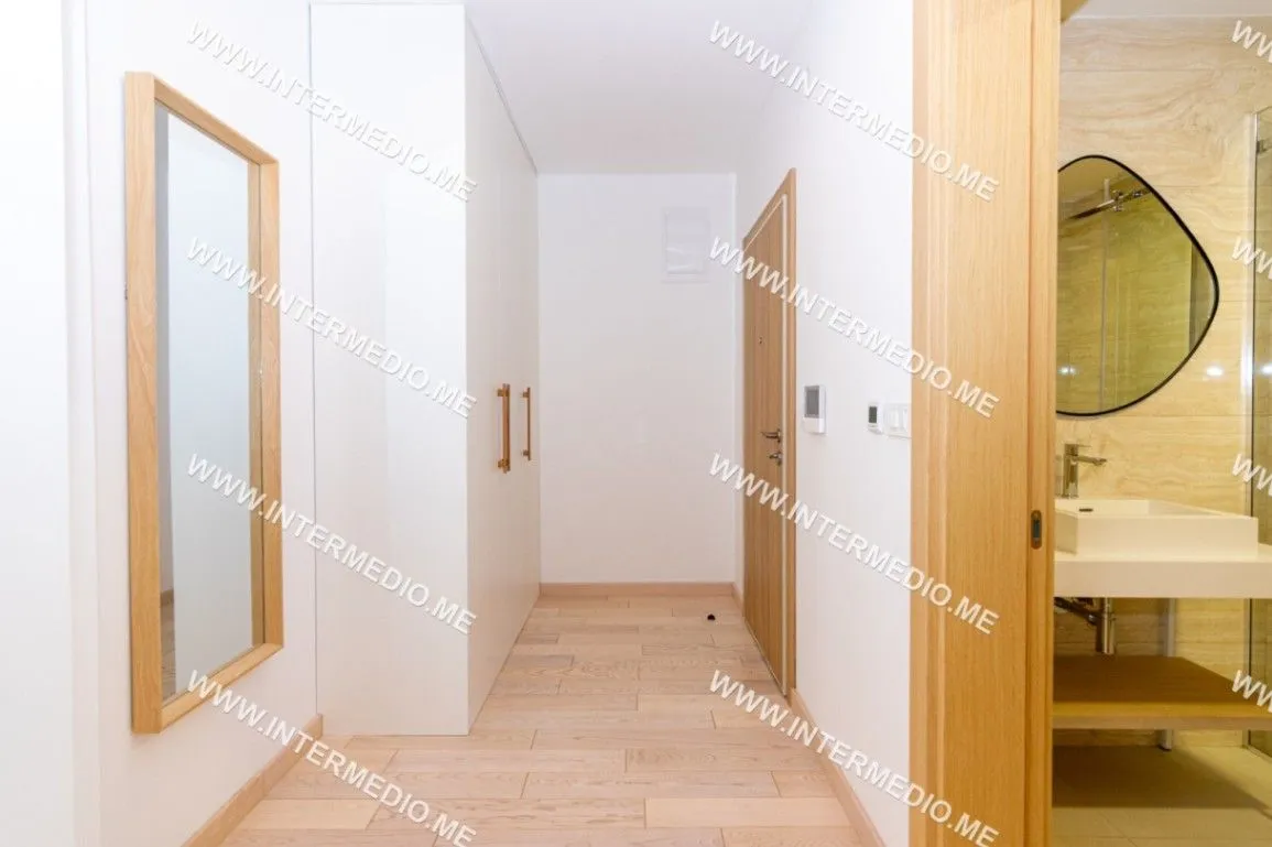 Prodaja, dvosoban stan, 63m², Igalo, Herceg Novi