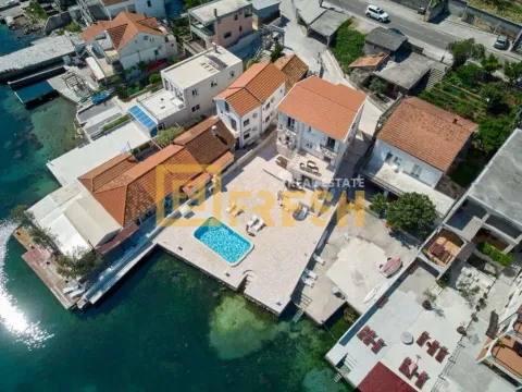 Prodaja, kuća, Tivat, Crna Gora - image 6