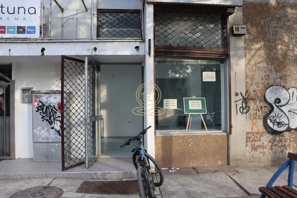 Rent, office space, 93m², Centar, Kragujevac