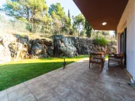 Izdavanje, trosoban stan, 140m², Centar, Podgorica - image 20