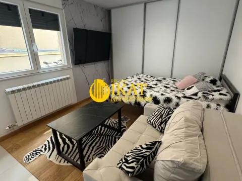 Prodaja, jednosoban stan, 47m², Bulbulder, Zvezdara Sve Podlokacije - image 1