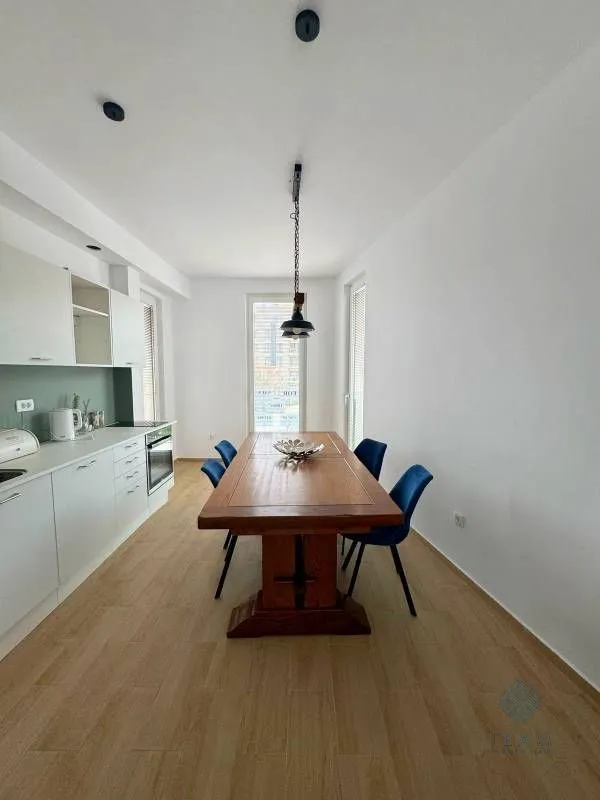 Prodaja, trosoban stan, 103m², Ivanovići, Budva