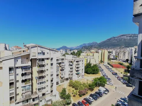Sale, two bedroom apartment, 66m², Centar, Bar - image 17