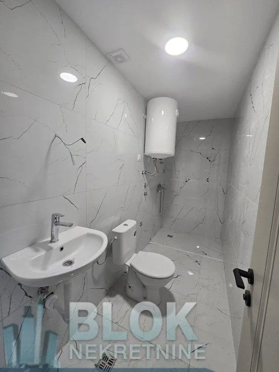 Izdavanje, garsonjera, 27m², Zabjelo, Podgorica