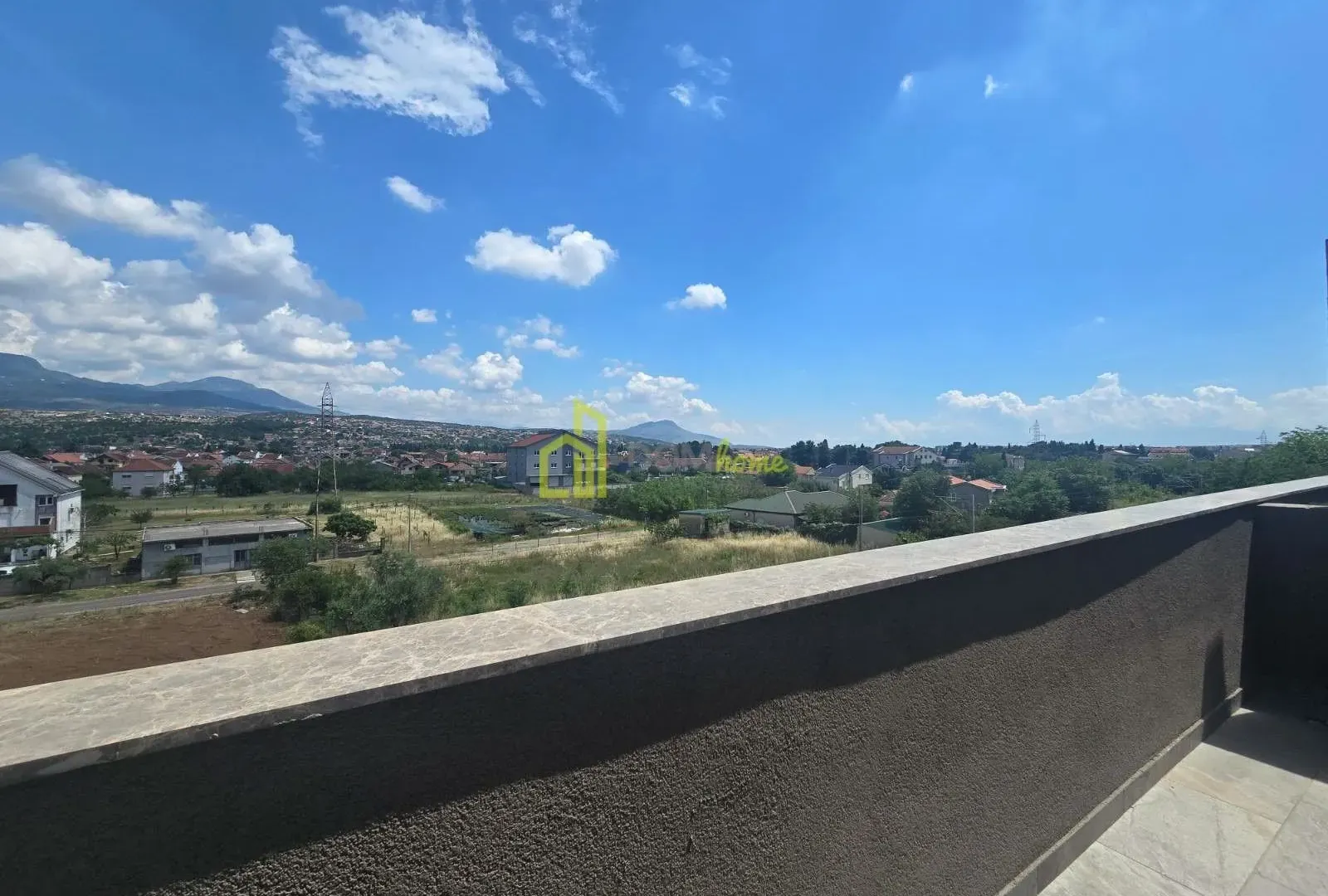 Prodaja, dvosoban stan, 84m², Zagorič, Podgorica