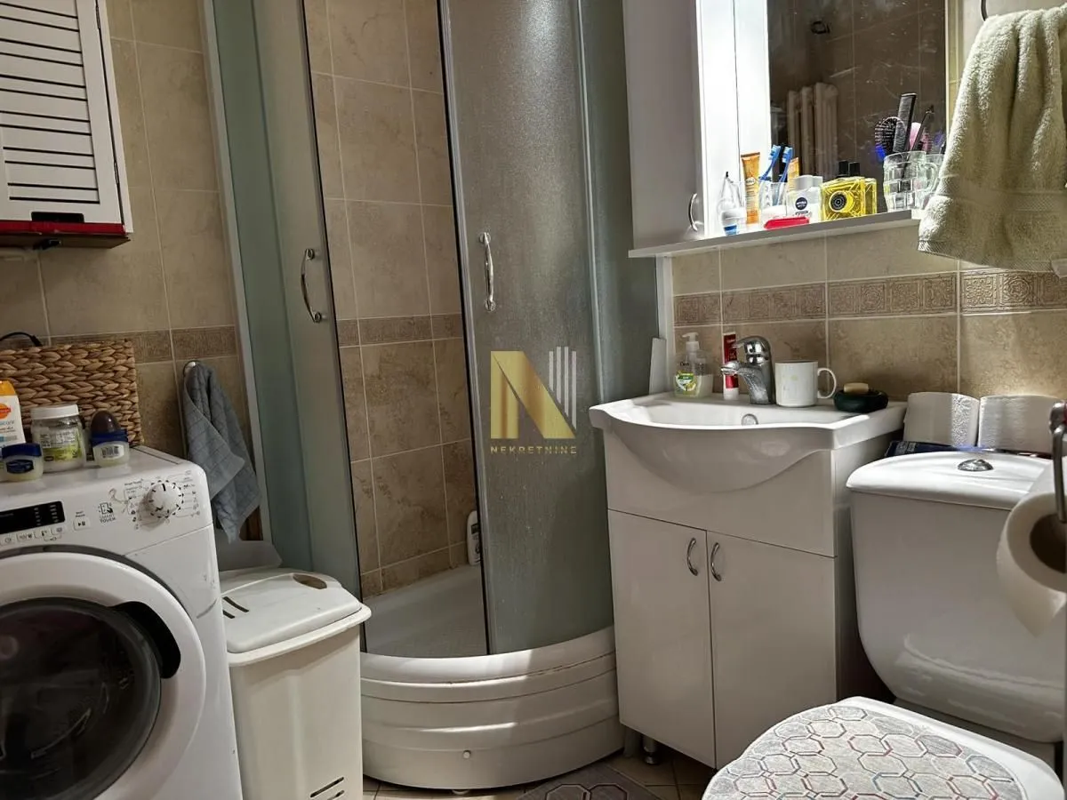 Prodaja, dvosoban stan, 52m², Novo naselje, Novi Sad