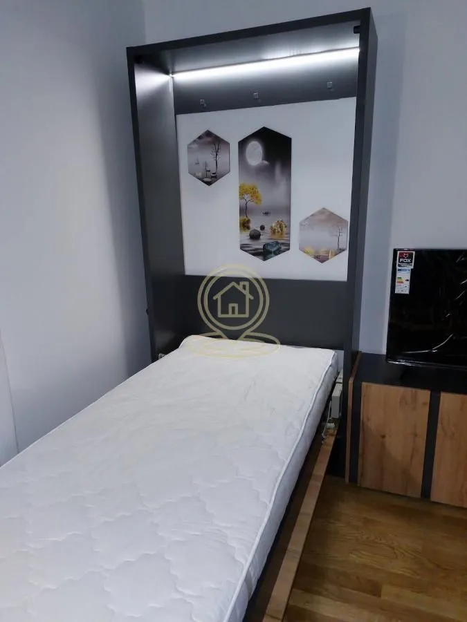 Izdavanje, jednosoban stan, 25m², Autokomanda, Voždovac Sve Podlokacije