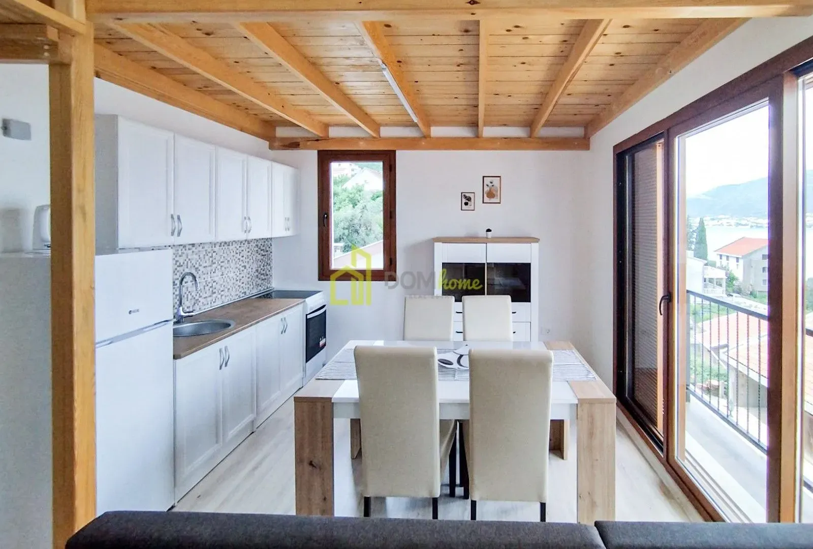 Prodaja, jednosoban stan, 54m², Krašići, Tivat