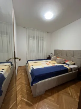 Izdavanje, jednosoban stan, 42m², Blok 9, Podgorica - image 3