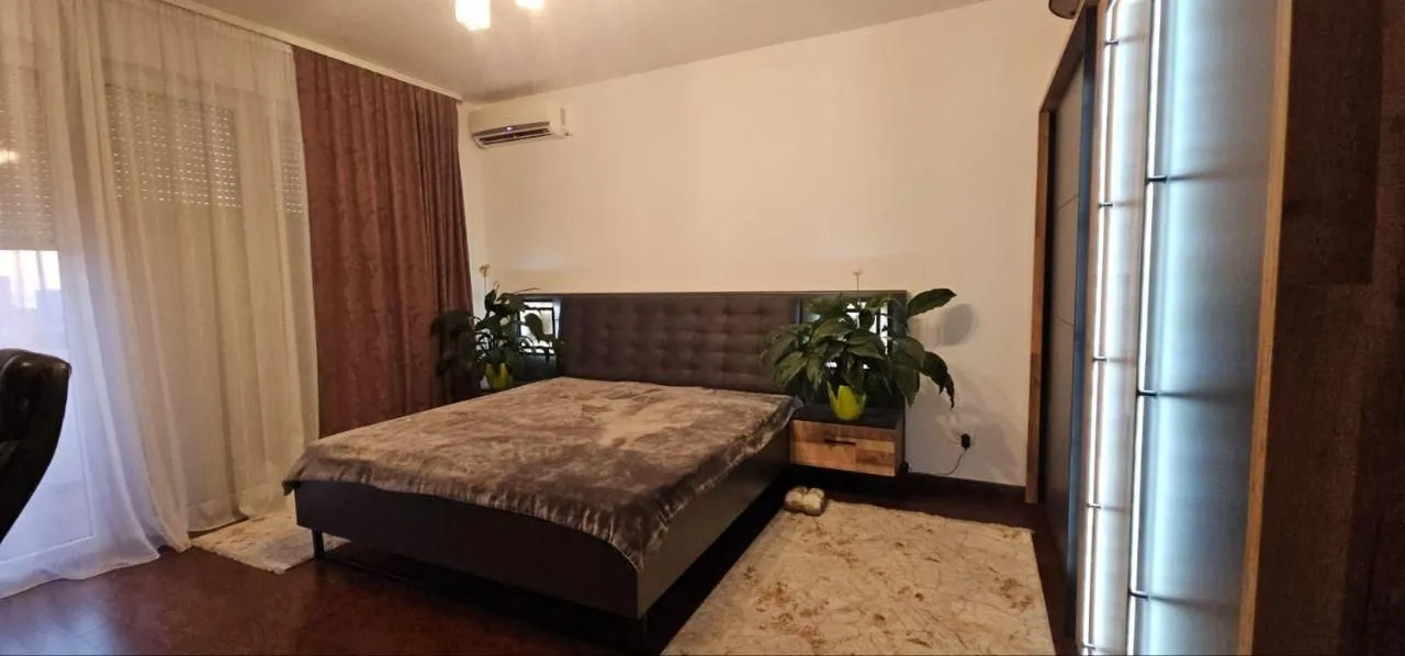 Prodaja, trosoban stan, 151m², Bar, Crna Gora