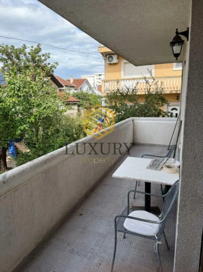 Rent, one bedroom apartment, 64m², Stari Aerodrom, Podgorica