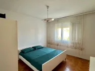 Izdavanje, trosoban stan, 107m², Masline, Podgorica - image 2