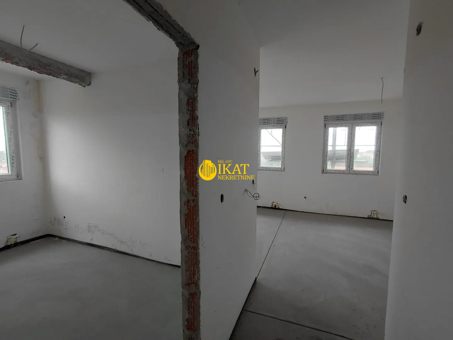 Prodaja, trosoban stan, 57m², Veliki Mokri Lug, Zvezdara Sve Podlokacije