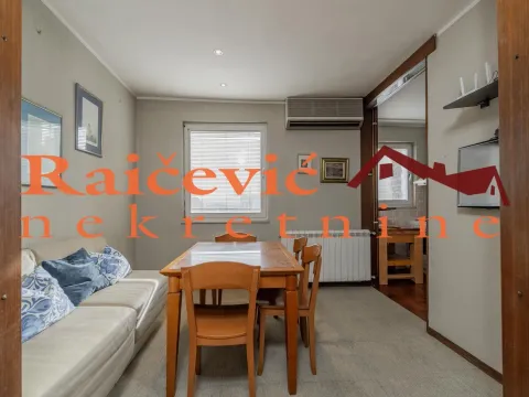 Sale, three bedroom apartment, 72m², Zeleni Venac, Beograd - image 4