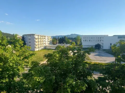 Prodaja, dvosoban stan, 67m², Centar, Nikšić - image 12
