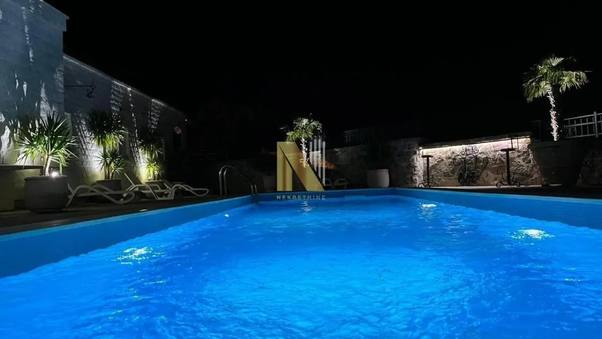 Sale, house, 360m², Stari Bar, Bar