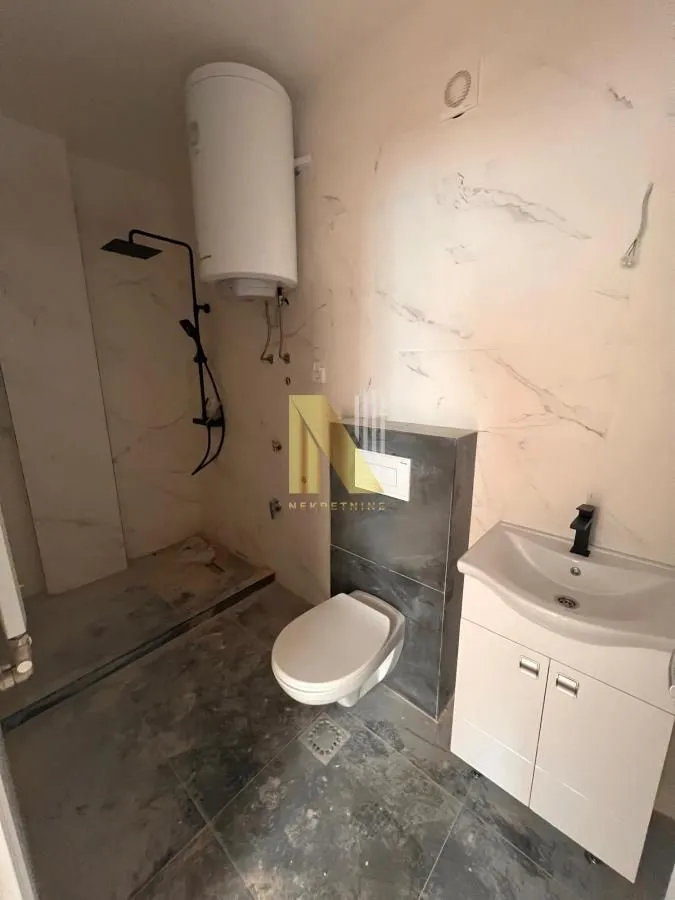 Prodaja, dvosoban stan, 60m², Detelinara, Novi Sad Sve Podlokacije
