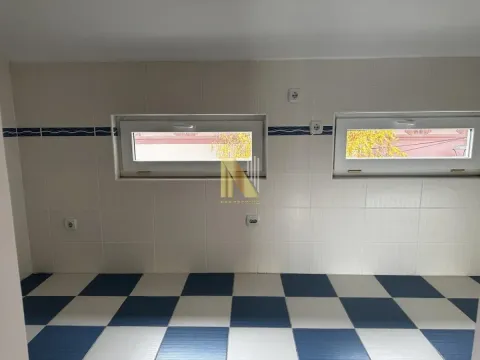 Izdavanje, poslovni prostor, 67m², Socijalno, Novi Sad Sve Podlokacije - image 5