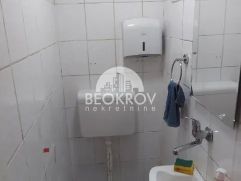 Izdavanje, poslovni prostor, 39m², Stari Grad, Beograd - image 2