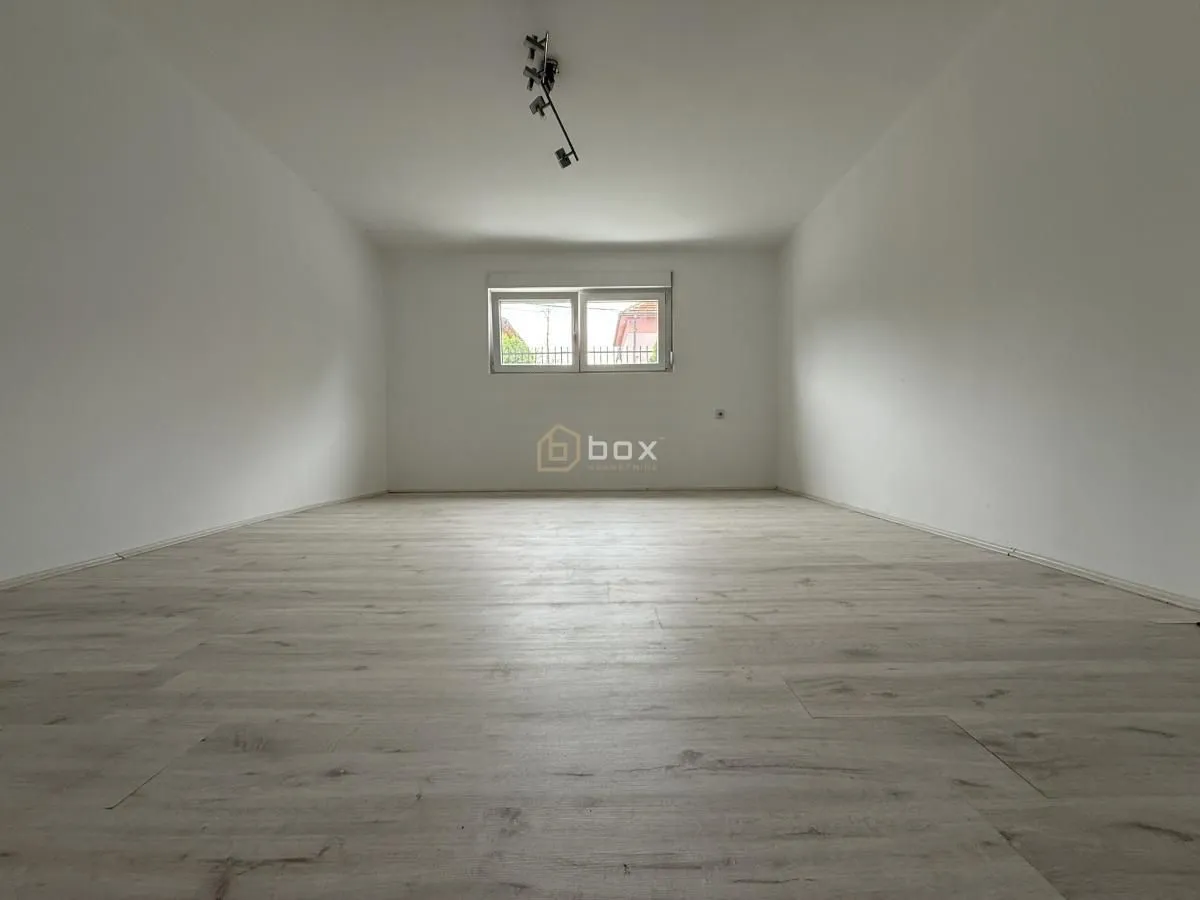 Prodaja, kuća, 186m², Pantelej, Niš