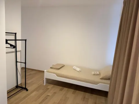 Izdavanje, kuća, 32m², Lastva Grbaljska, Kotor - image 6