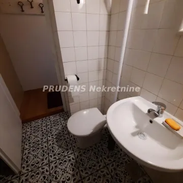 Izdavanje, jednosoban stan, 28m², Rakovica, Beograd - image 10