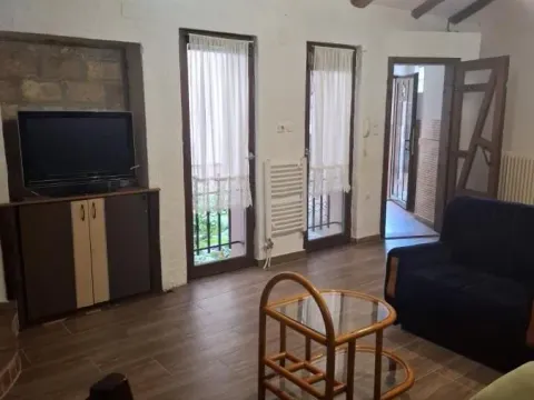 Izdavanje, jednosoban stan, 45m², Centar, Novi Sad - image 2