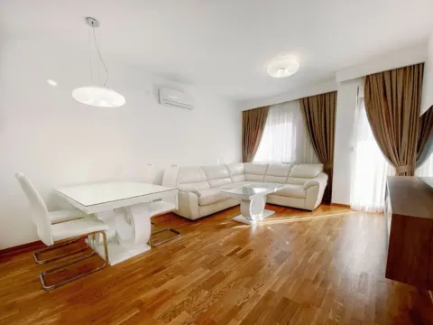 Sale, two bedroom apartment, 65m², City Kej, Podgorica - image 8