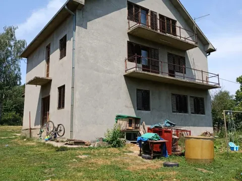 Prodaja, kuća, 360m², Ugrinovci, Gornji Milanovac - image 3
