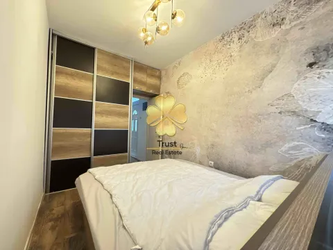 Izdavanje, dvosoban stan, 80m², Momišići, Podgorica - image 13