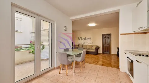 Prodaja, jednosoban stan, 37m², Tološi, Podgorica - image 14