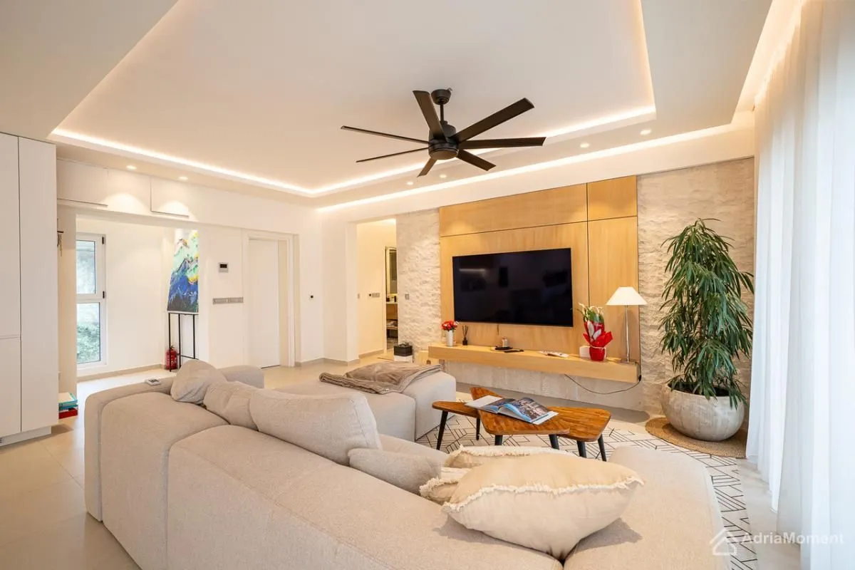 Prodaja, dvosoban stan, 122m², Marići, Tivat