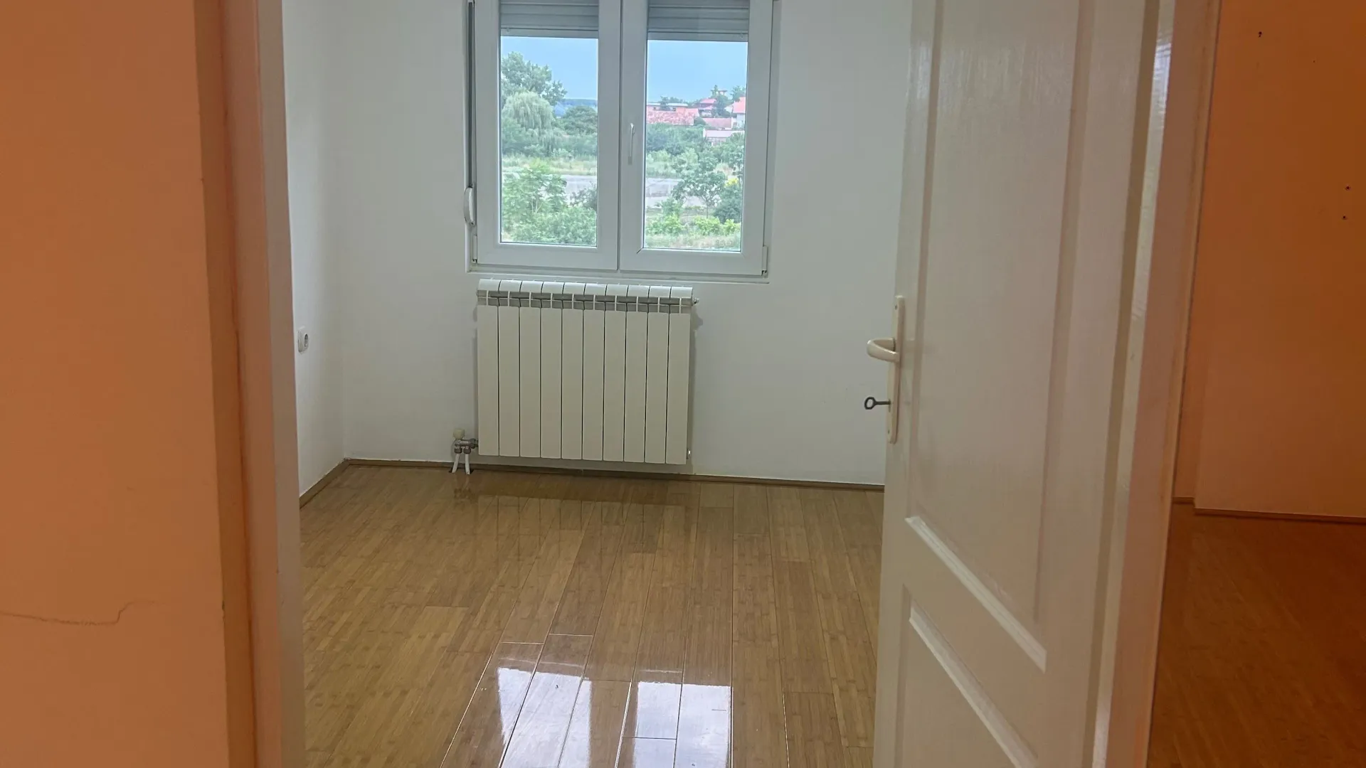 Rent, three bedroom apartment, 62m², Višnjica, Palilula Sve Podlokacije