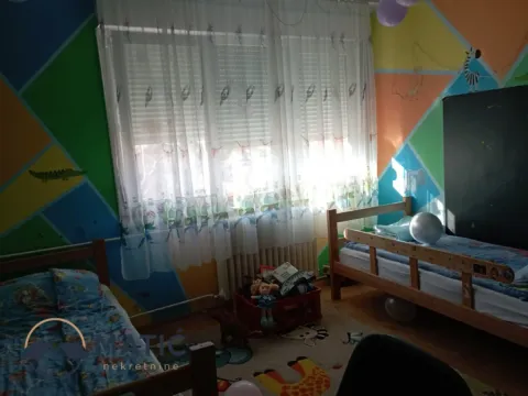 Sale, three bedroom apartment, 89m², Avijatičarsko naselje, Novi Sad Sve Podlokacije - image 8