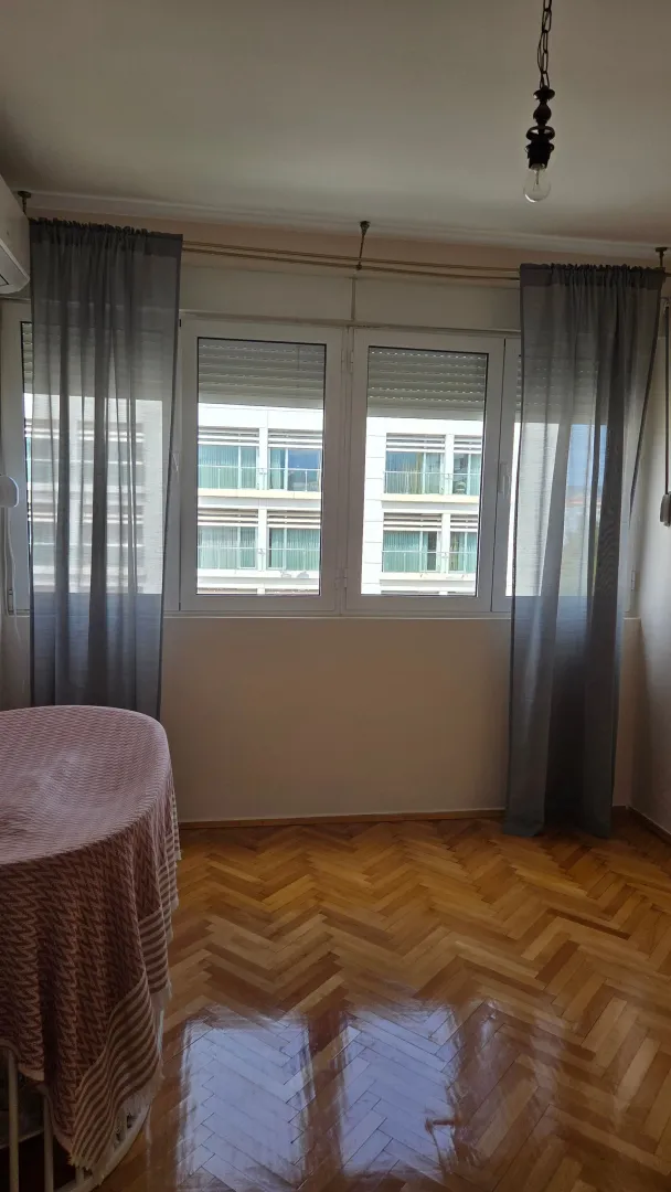 Prodaja, dvosoban stan, 59m², Gintaš, Podgorica
