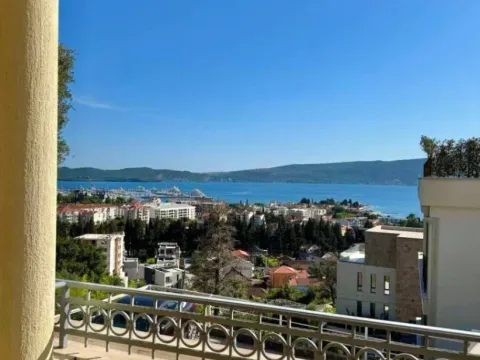 Prodaja, jednosoban stan, 79m², Donja Lastva, Tivat